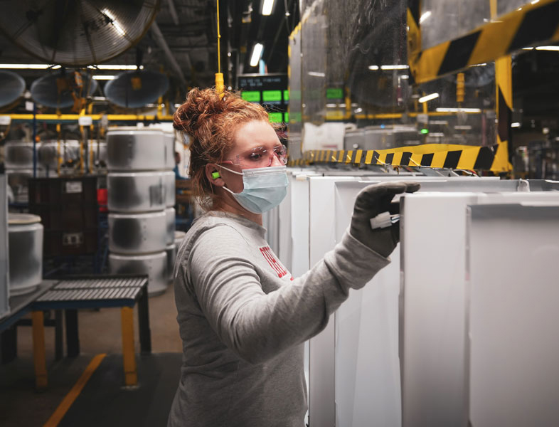 Whirlpool Receives Manufacturing Leadership Awards