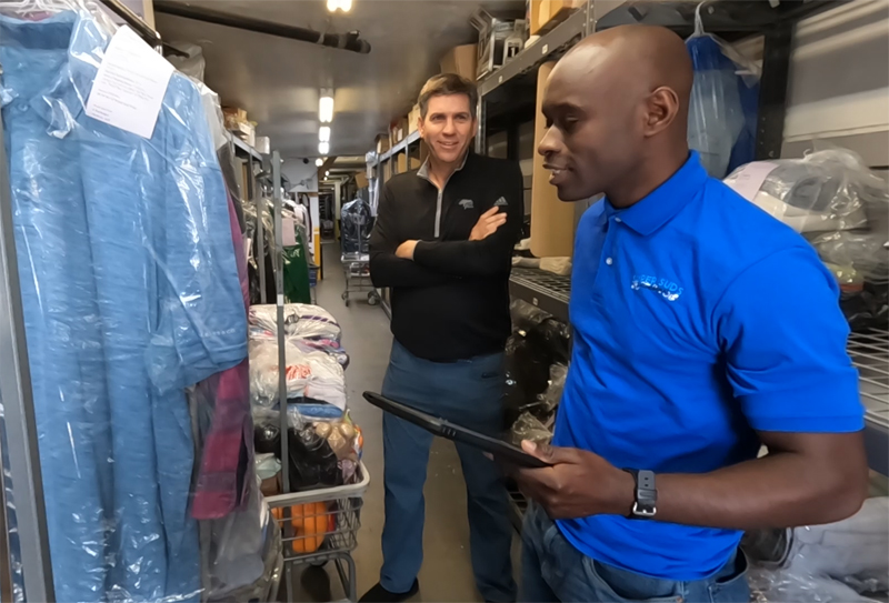 Curbside Laundries Offers Laundromat Tours