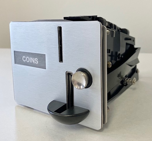 ImonexFlex Coin Acceptors Unveiled for Electrolux, Wascomat